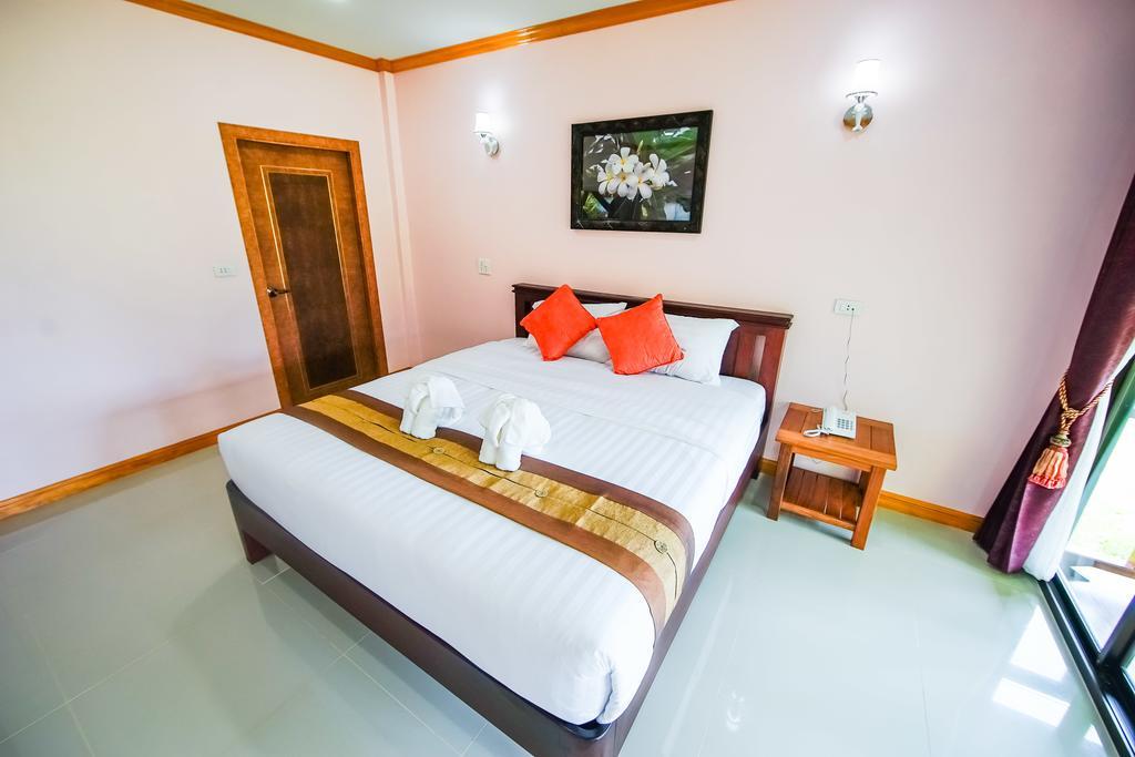Pawarisa Resort Pathio エクステリア 写真